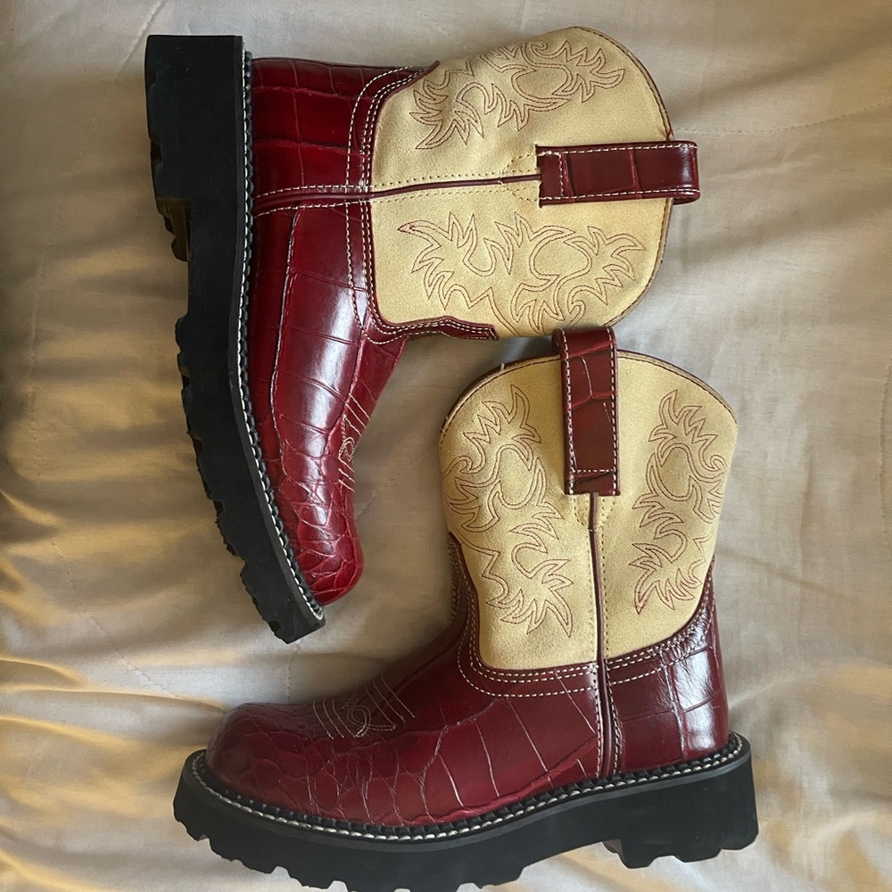 Ariat fatbabys